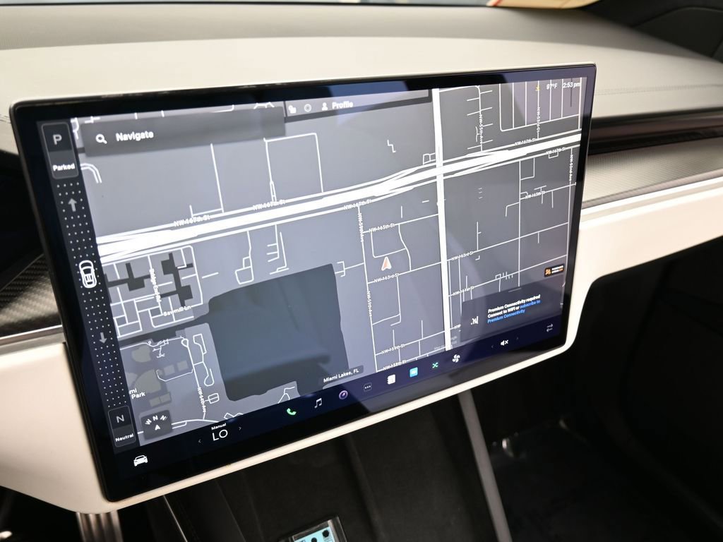 Used 2022 Tesla Model X Plaid image 20