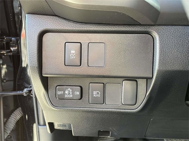 Certified 2023 Toyota Tacoma SR5 image 20
