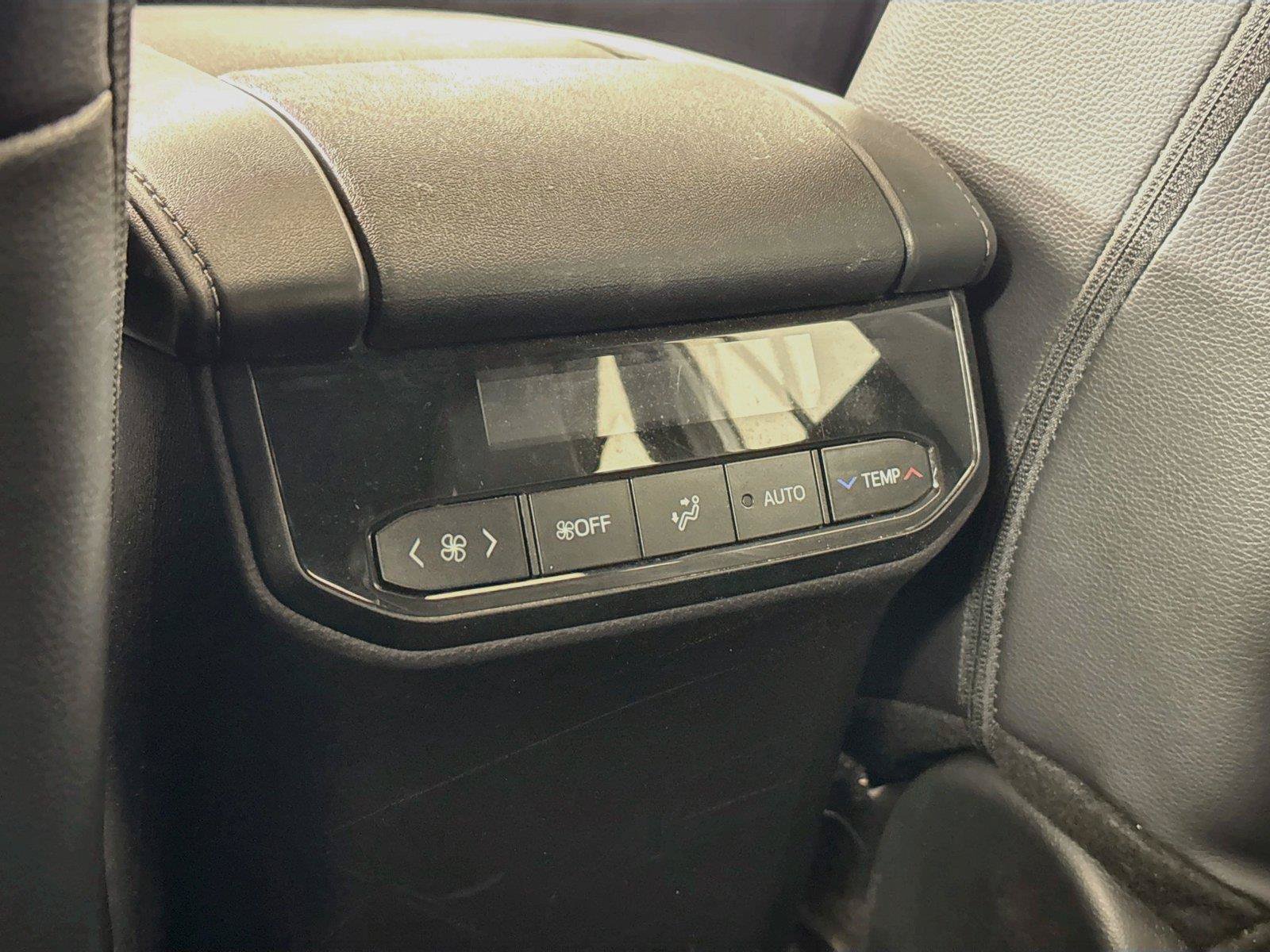 Certified 2025 Toyota Highlander XSE AWD/4WD image 37