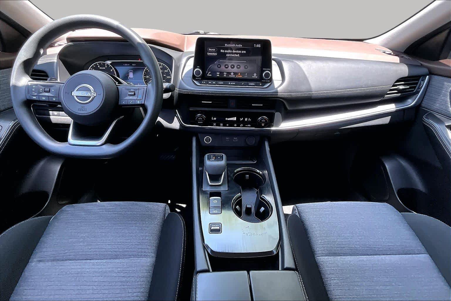 Certified 2023 Nissan Rogue SV FWD image 15