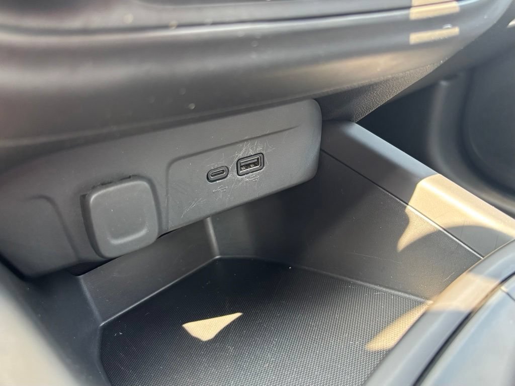 Used 2024 Chevrolet Trax LS w/ LS Convenience Package FWD image 24