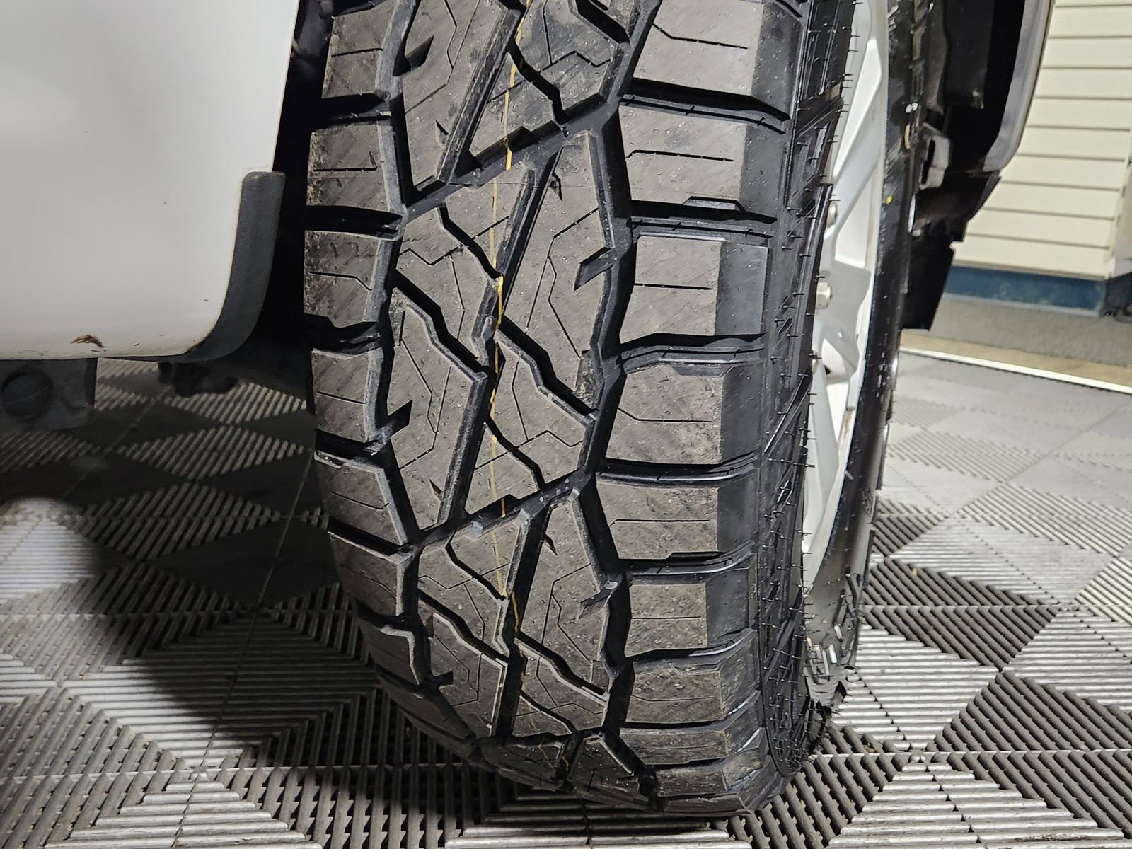 Used 2022 Ford F250 XLT w/ FX4 Off-Road Package image 37