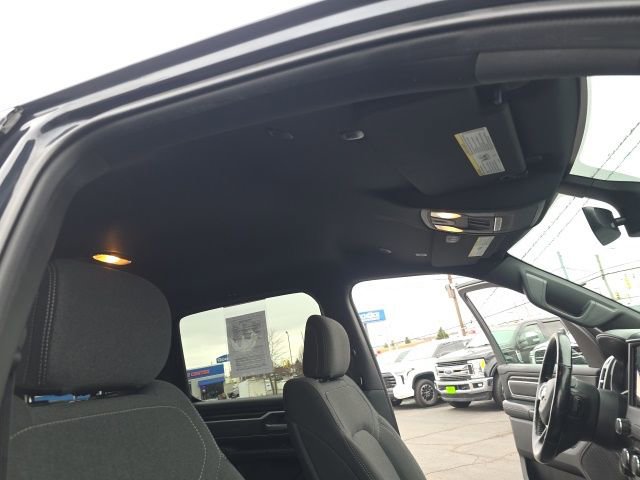 Used 2019 RAM 1500 Big Horn AWD/4WD image 43