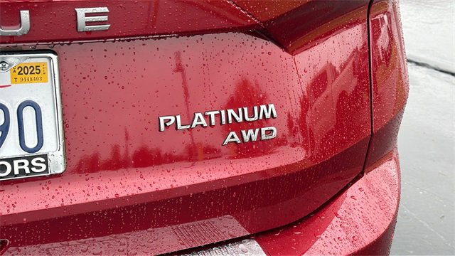 Used 2025 Nissan Rogue Platinum w/ Tech Package image 11