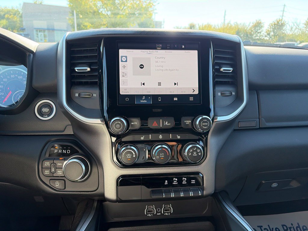 Used 2025 RAM 1500 Big Horn AWD/4WD image 7