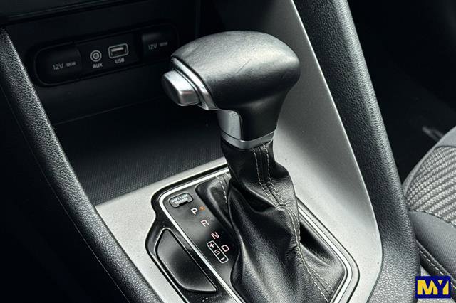 Used 2019 Kia Niro LX image 24