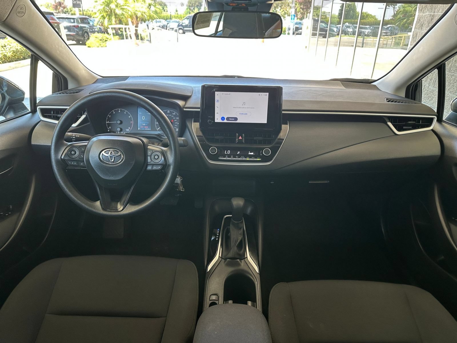 Used 2025 Toyota Corolla LE FWD image 31