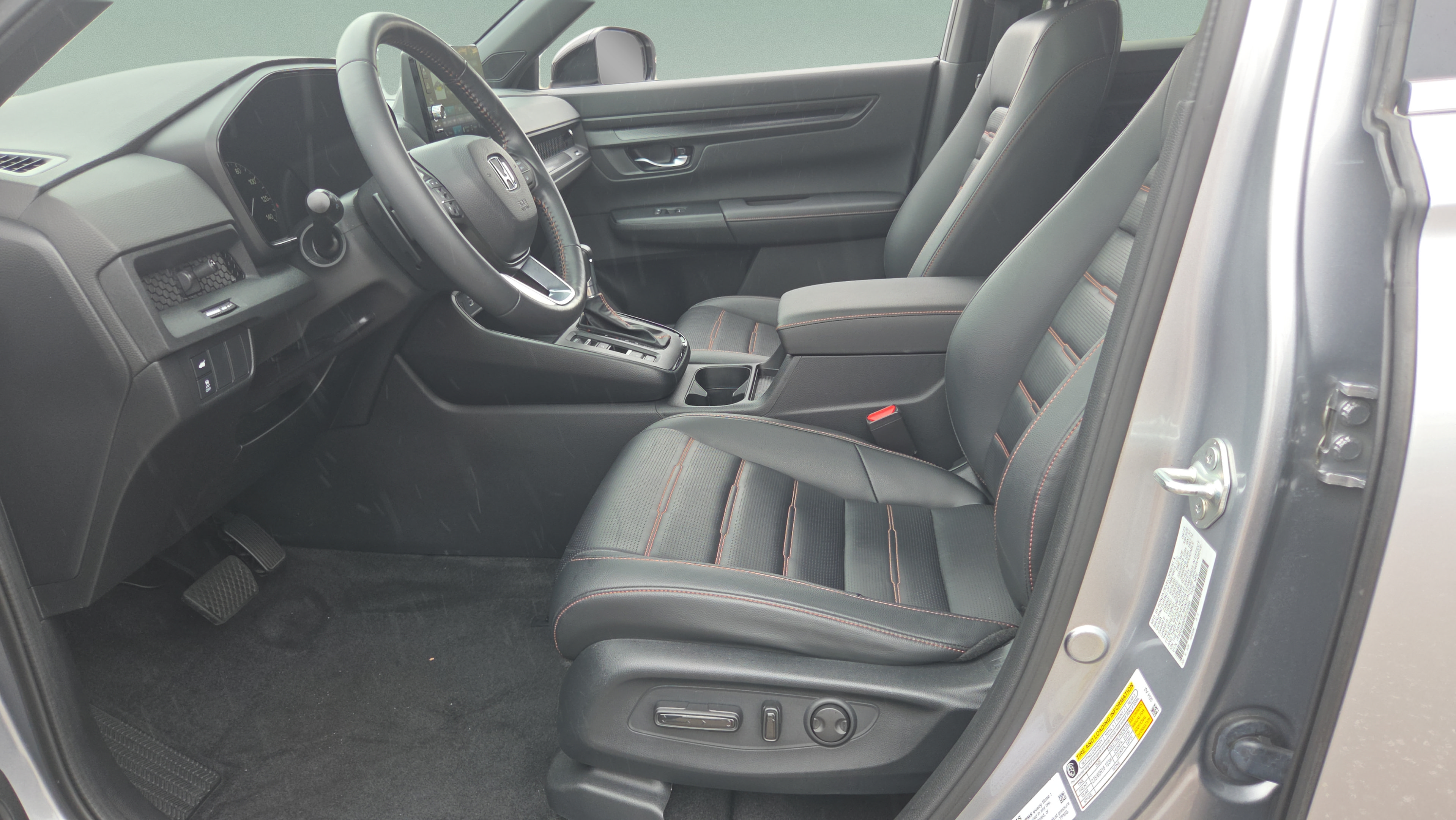 Certified 2024 Honda CR-V Sport-L image 2