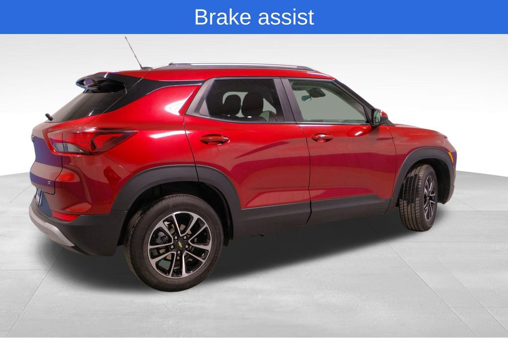 Used 2025 Chevrolet TrailBlazer LT image 8