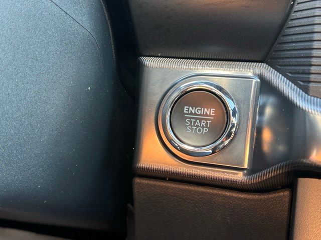 Used 2025 Ford F150 Raptor image 49