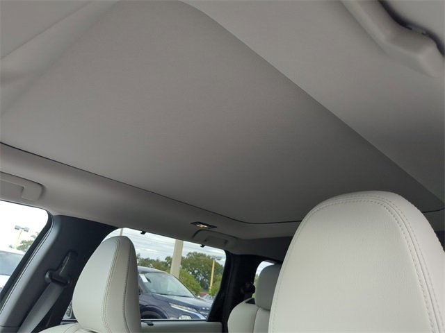 New 2025 Mitsubishi Outlander AWD image 24