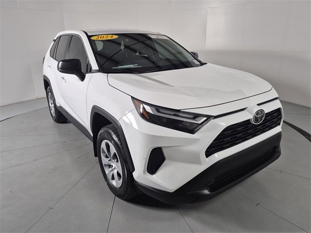Certified 2024 Toyota RAV4 LE image 7