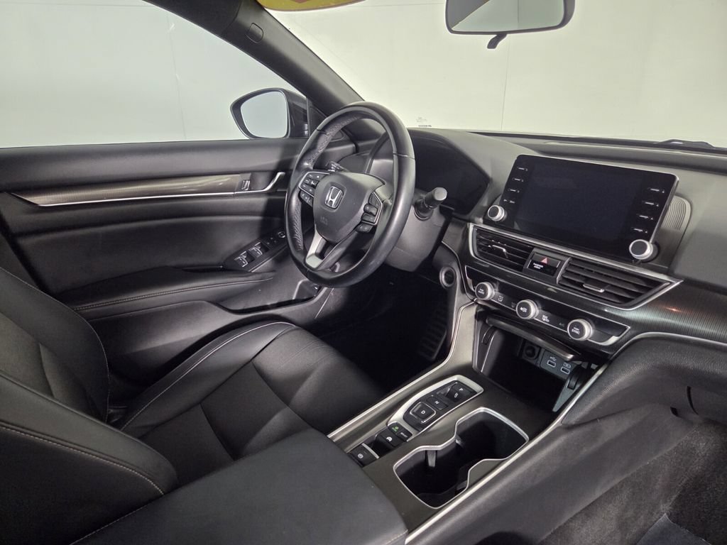 Used 2022 Honda Accord Sport image 32