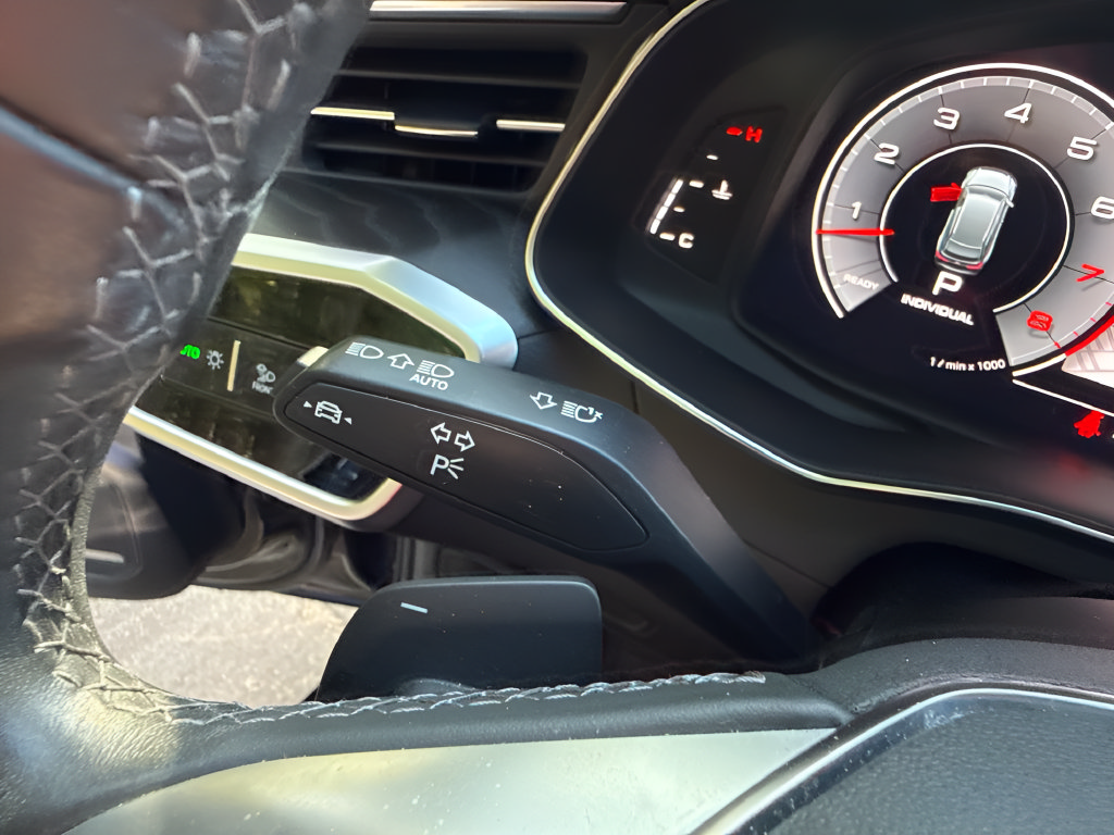 Used 2023 Audi A6 3.0T allroad Prestige AWD/4WD image 21