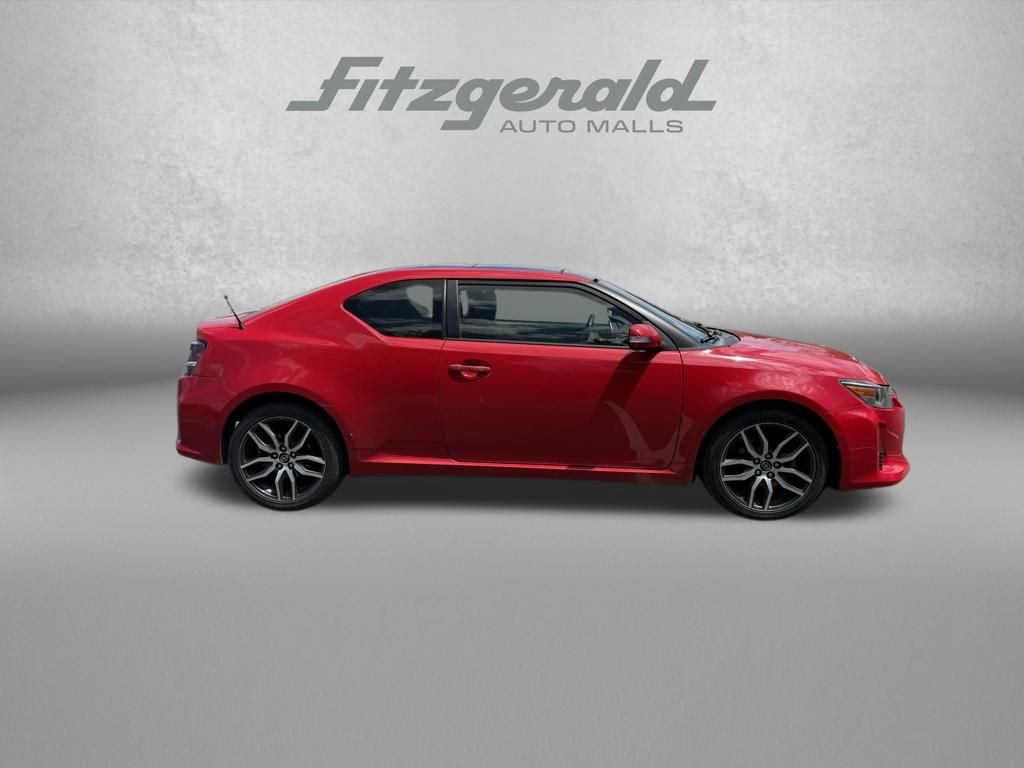 Used 2014 Scion tC FWD image 8