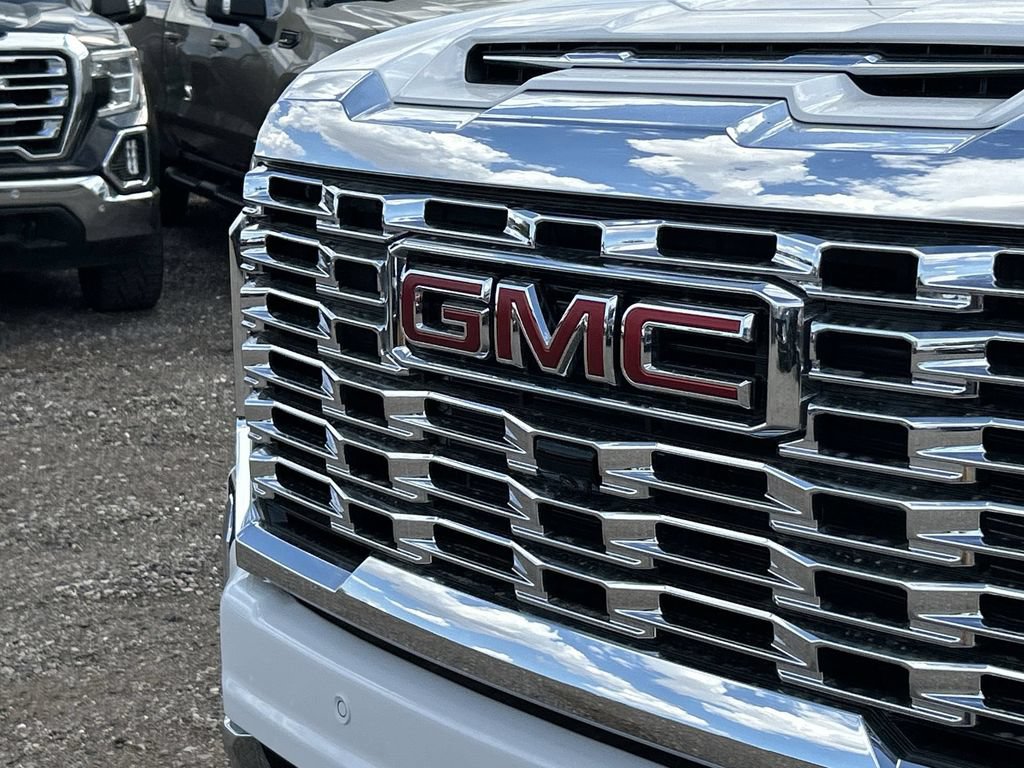 New 2026 GMC Sierra 2500 Denali w/ Denali Reserve Package AWD/4WD image 31