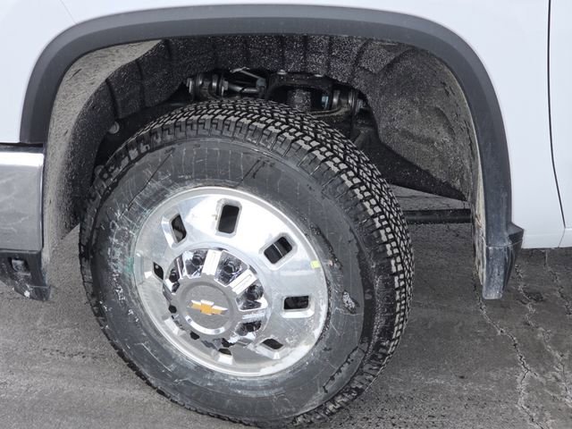 New 2026 Chevrolet Silverado 3500 LT image 35