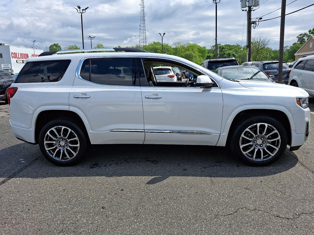 Used 2023 GMC Acadia Denali AWD/4WD image 6