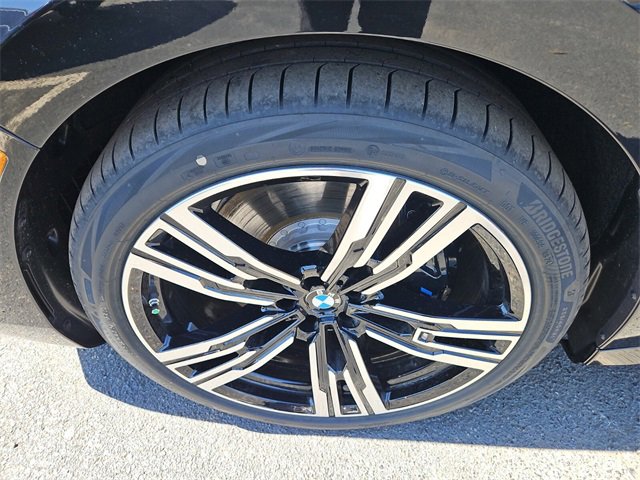 New 2025 BMW 760i xDrive image 18