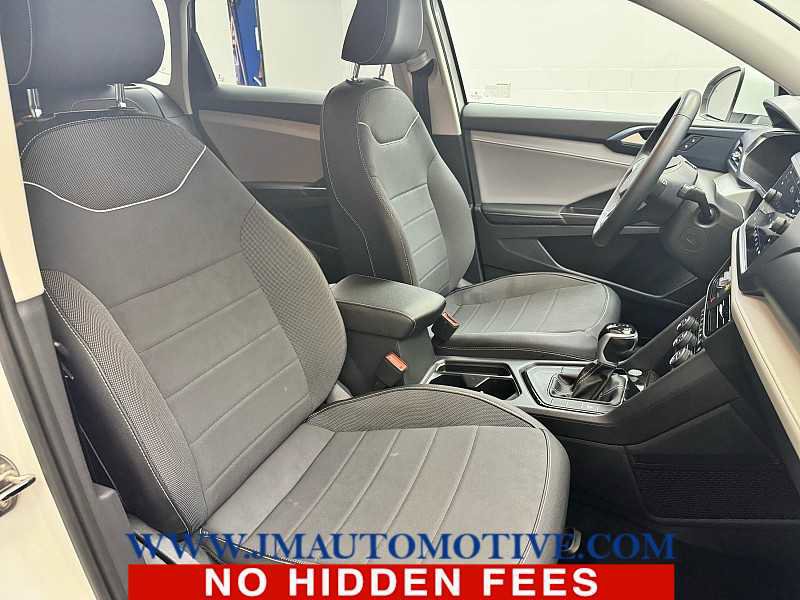 Used 2024 Volkswagen Taos SE FWD image 23