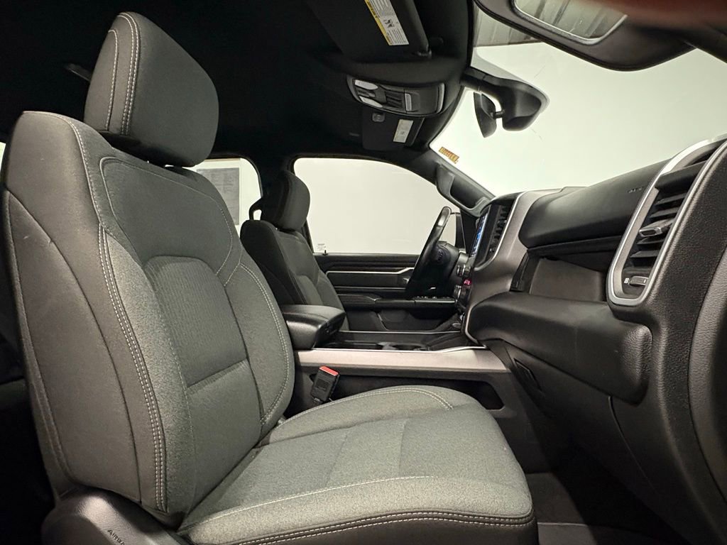 Used 2021 RAM 1500 Big Horn image 28