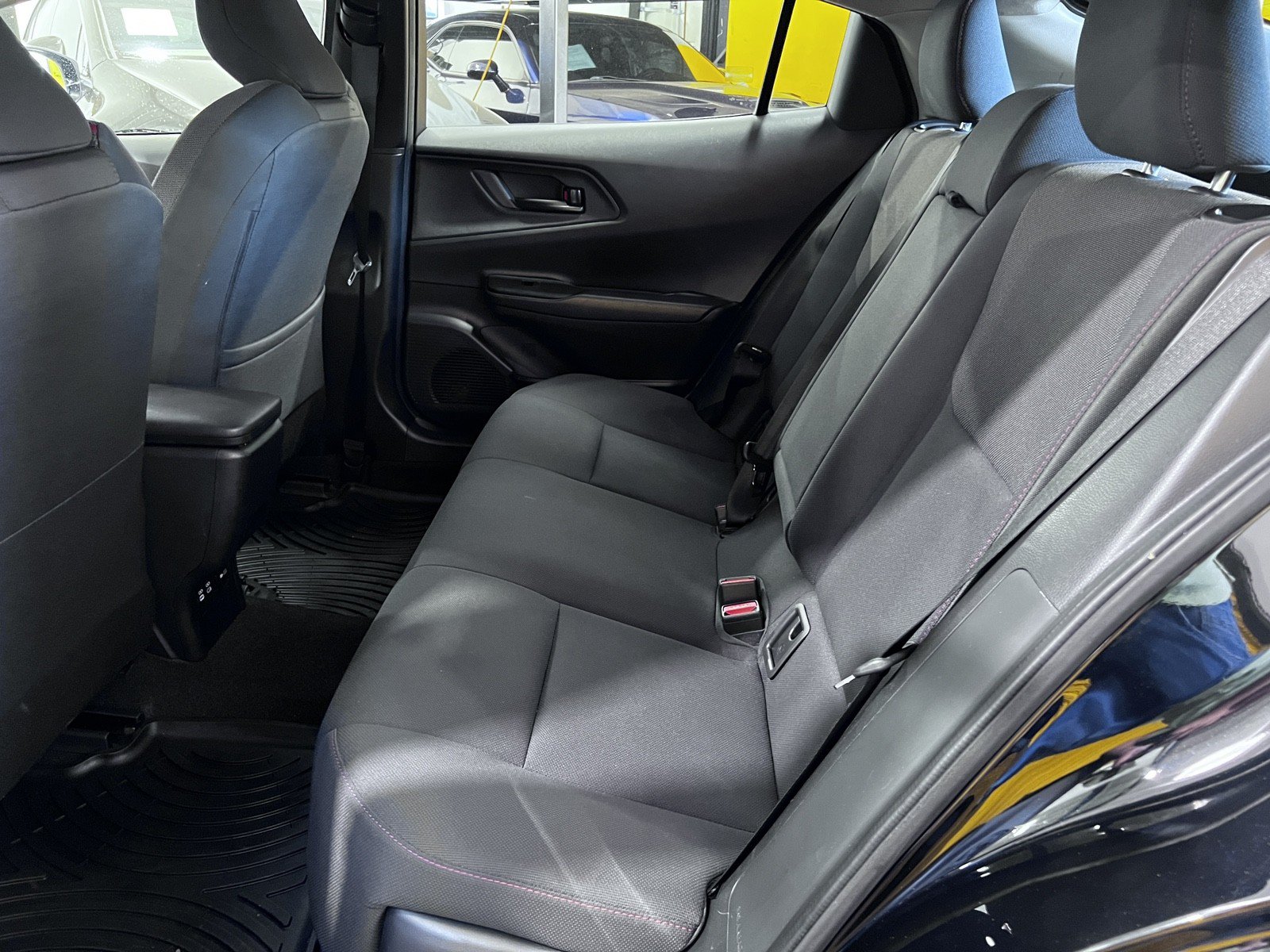 Used 2023 Toyota Prius Prime FWD image 18