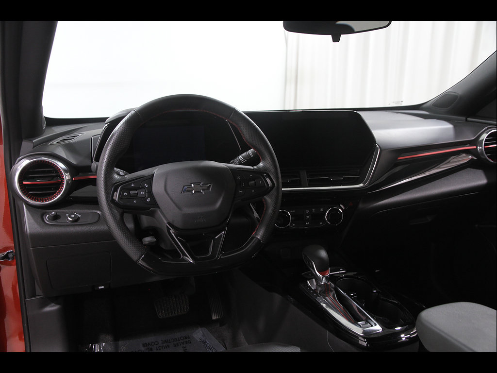 Certified 2024 Chevrolet Trax RS FWD image 6