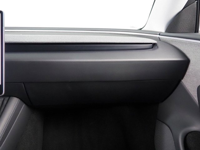 Used 2025 Tesla Model 3 Long Range image 43