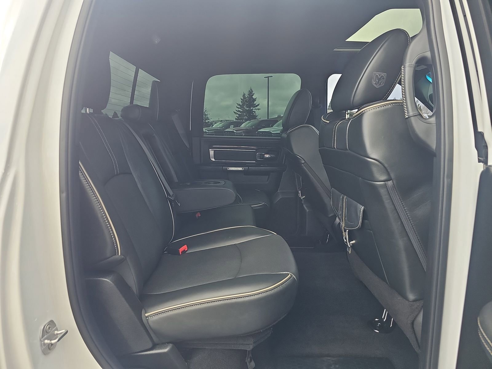 Used 2018 RAM 1500 Limited image 27