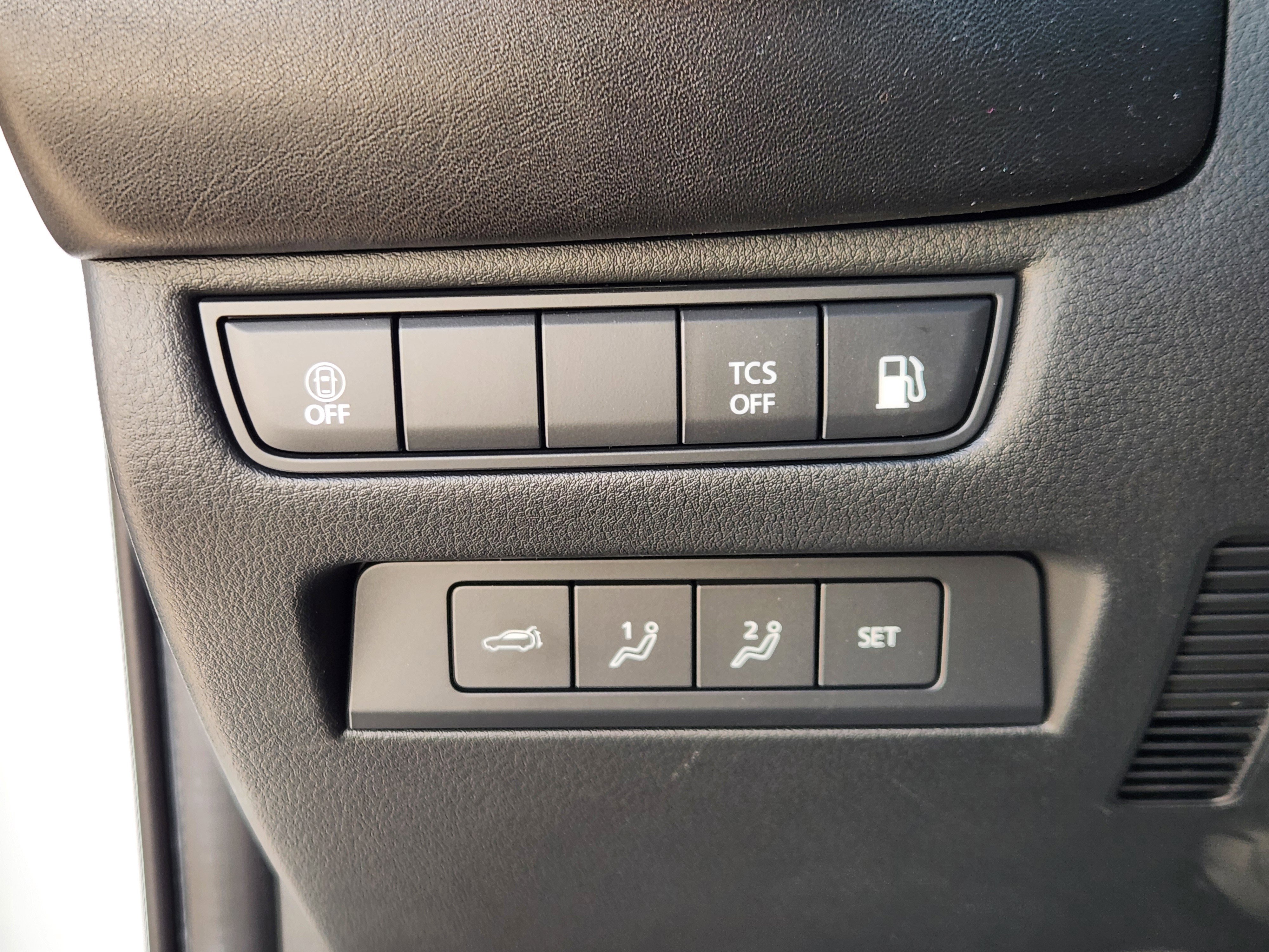 Certified 2025 MAZDA CX-50 AWD 2.5 Hybrid w/ Weather Package image 25