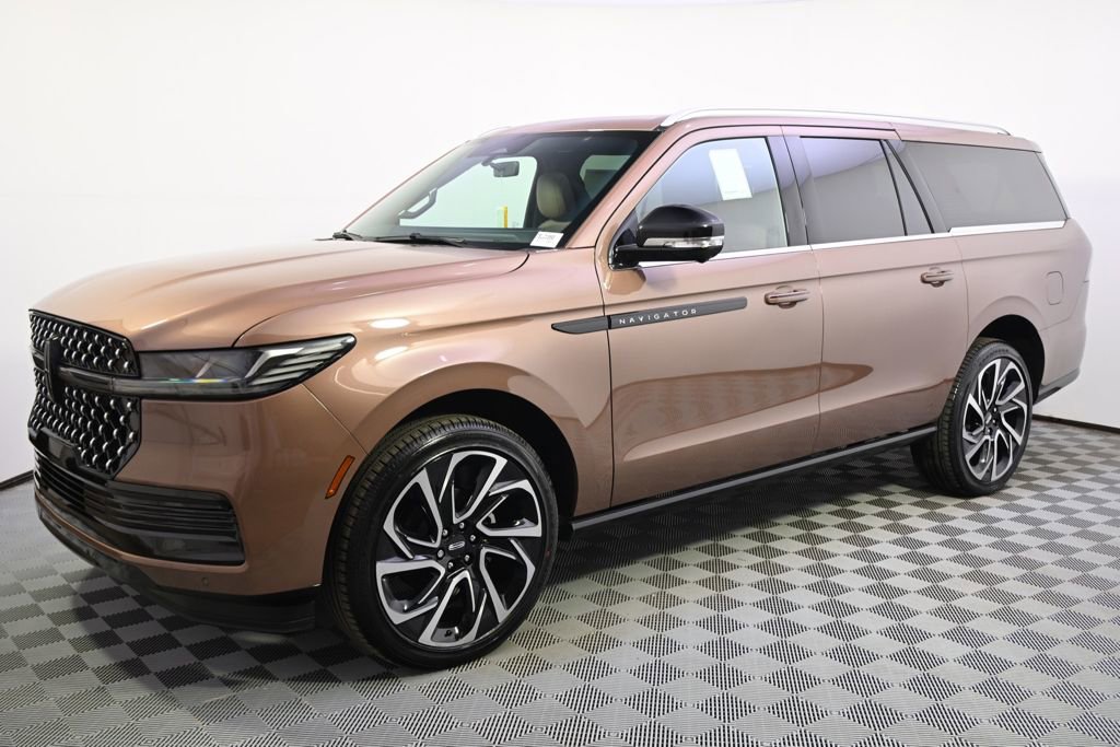 New 2026 Lincoln Navigator L Black Label image 2