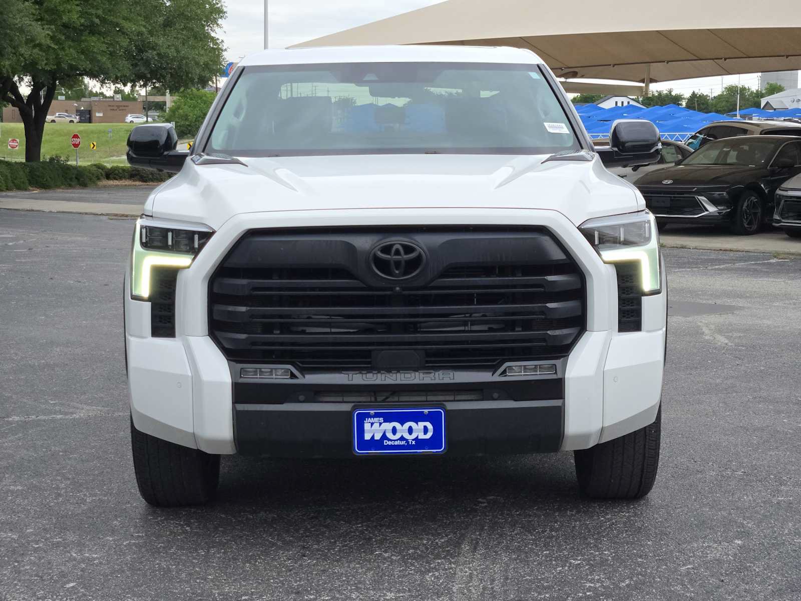 Used 2024 Toyota Tundra Limited AWD/4WD image 3