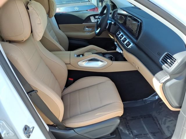 New 2026 Mercedes-Benz GLS 450 4MATIC image 16