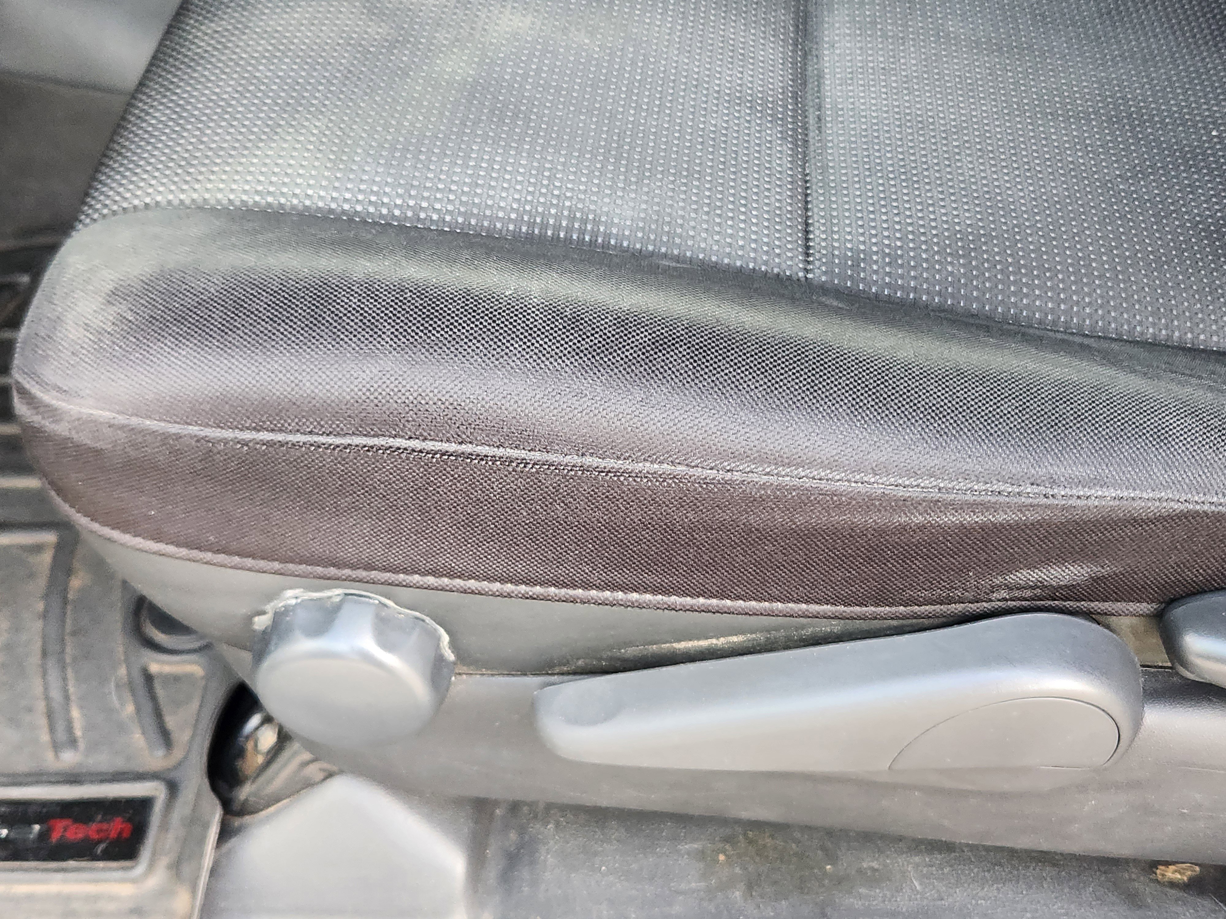 Used 2014 Toyota FJ Cruiser 4WD w/ Upgrade Package image 16