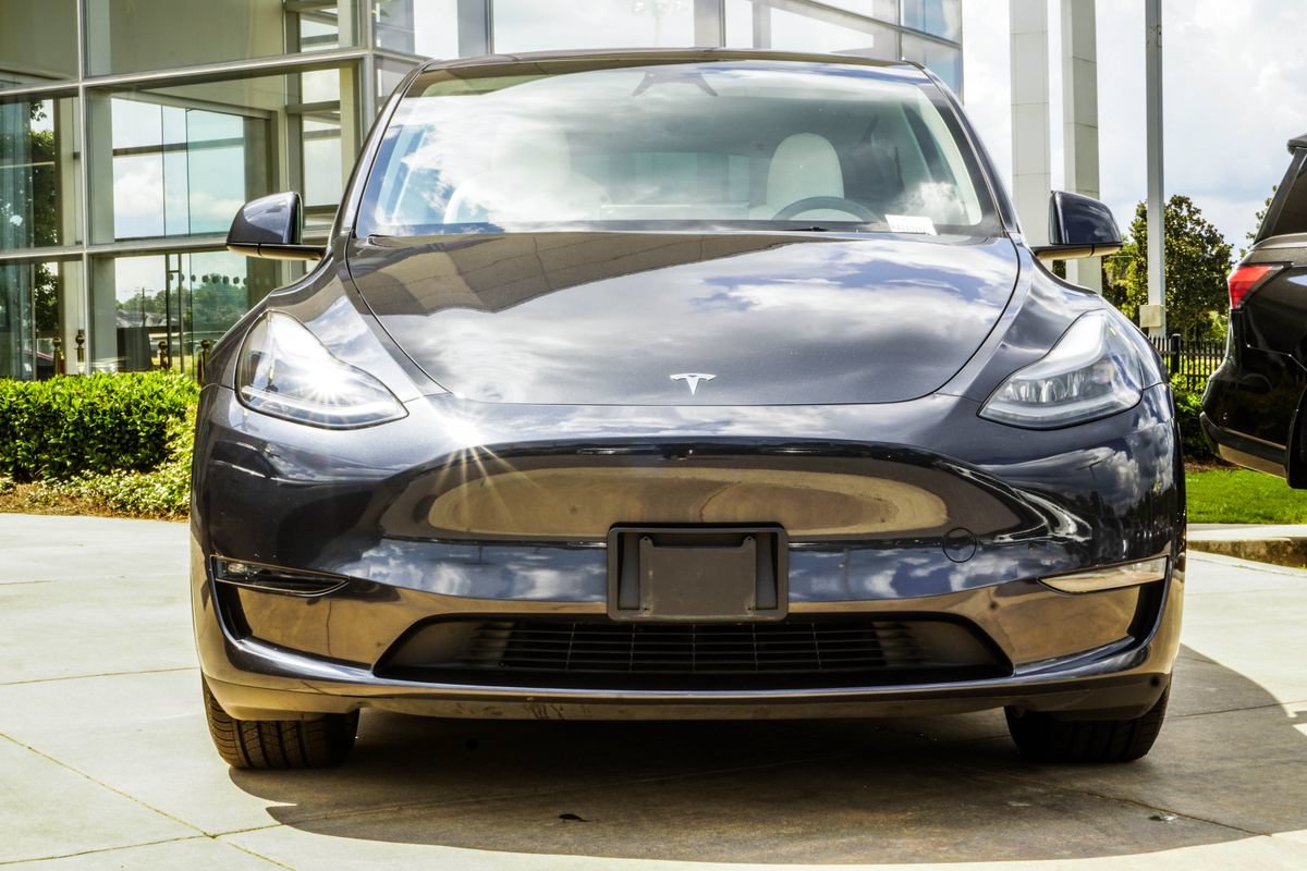 Used 2024 Tesla Model Y Long Range AWD/4WD image 7