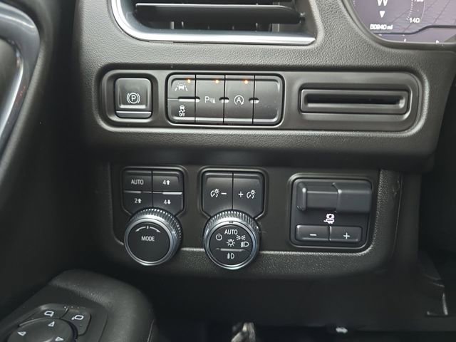 Certified 2023 GMC Yukon SLE image 19