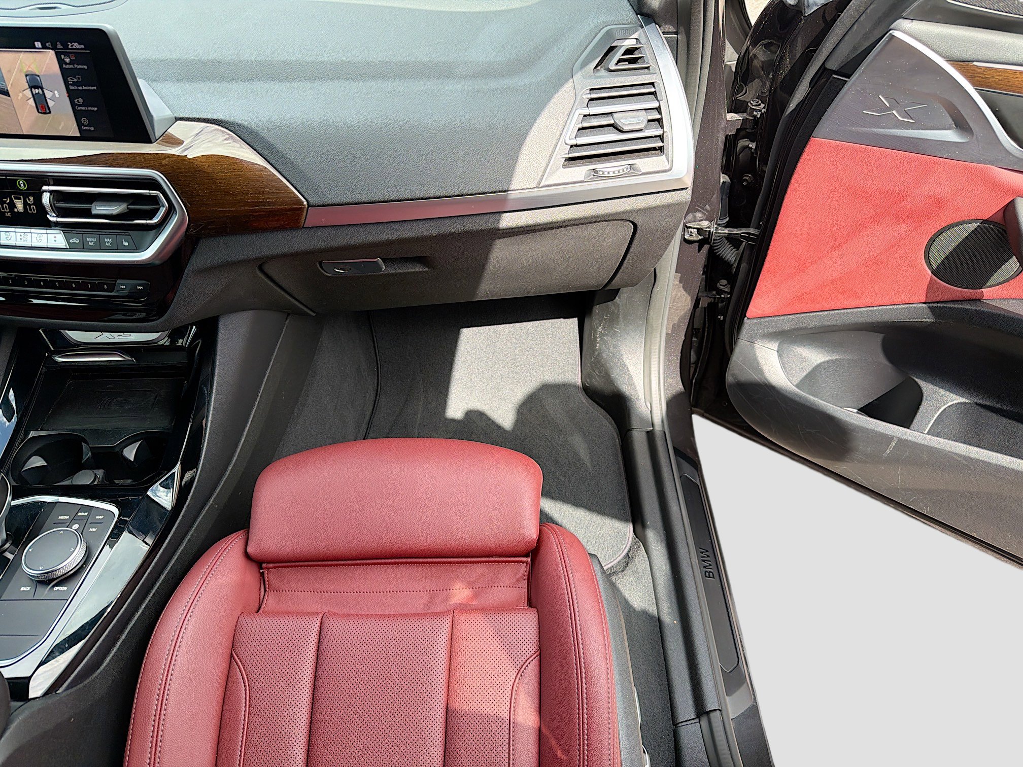 Used 2024 BMW X3 sDrive30i w/ Convenience Package image 18