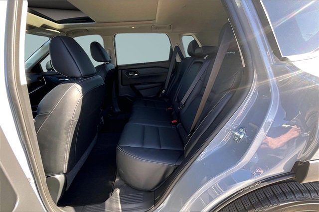 Certified 2023 Nissan Rogue SL w/ SL Premium Package image 24