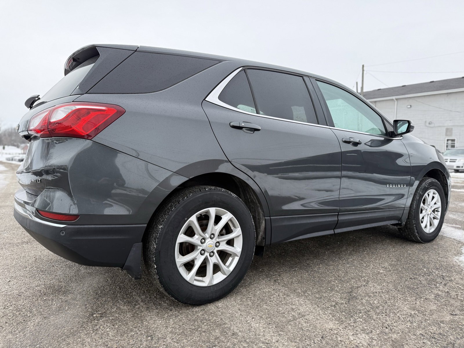 Used 2018 Chevrolet Equinox LT image 7