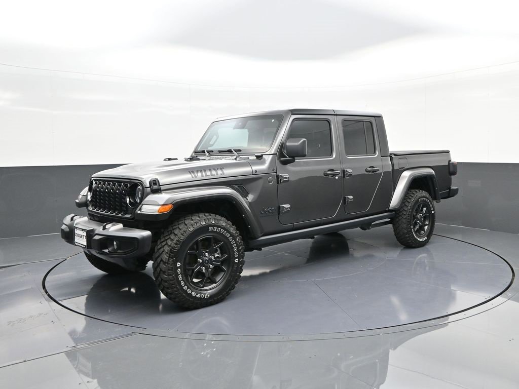 Used 2024 Jeep Gladiator Willys image 31