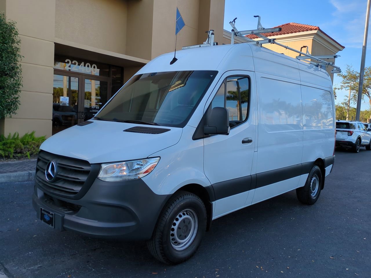 Used 2019 Mercedes-Benz Sprinter 144 Cargo image 8