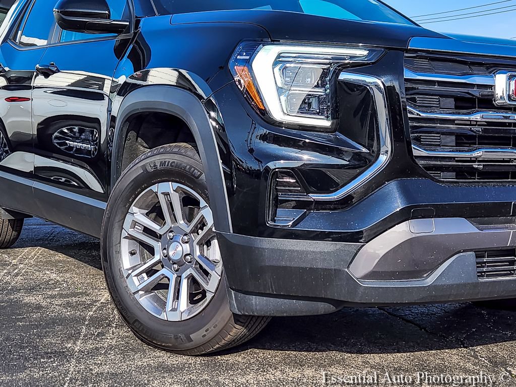 Certified 2026 GMC Terrain Elevation AWD/4WD image 3