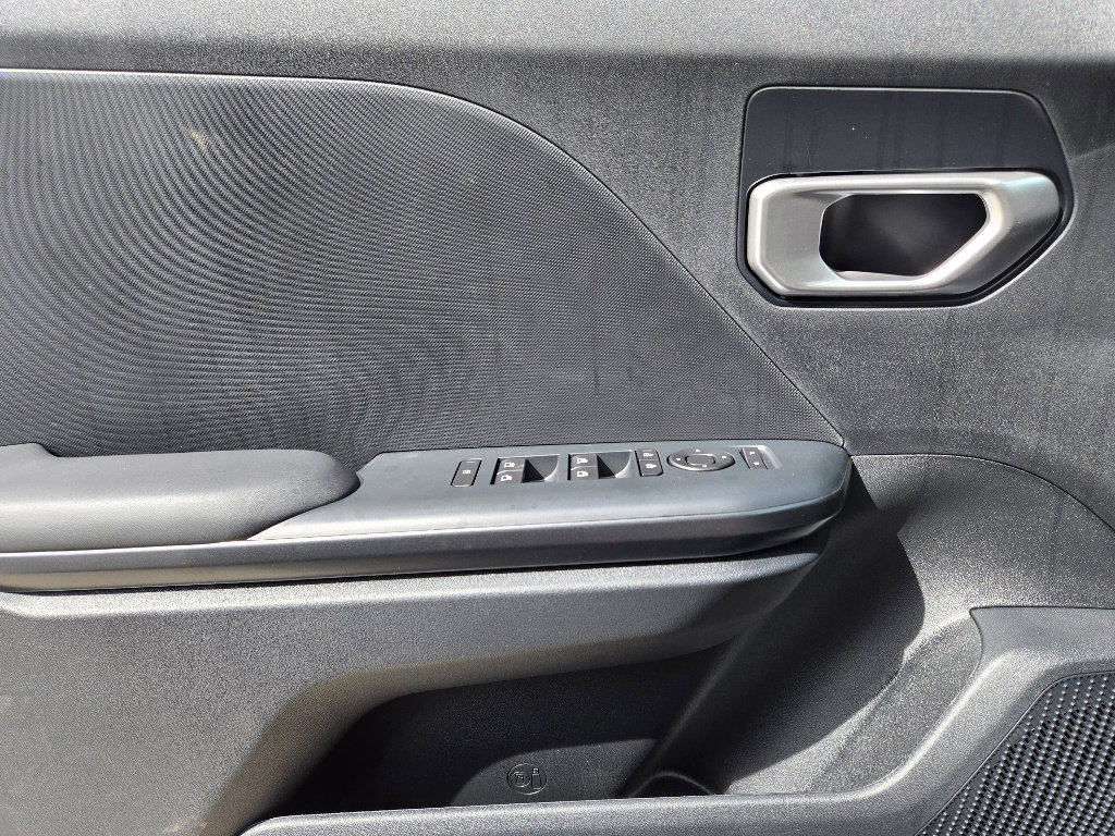 New 2026 Kia K4 LXS image 16