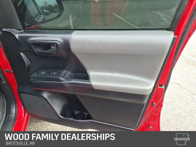 Used 2019 Toyota Tacoma SR5 image 31