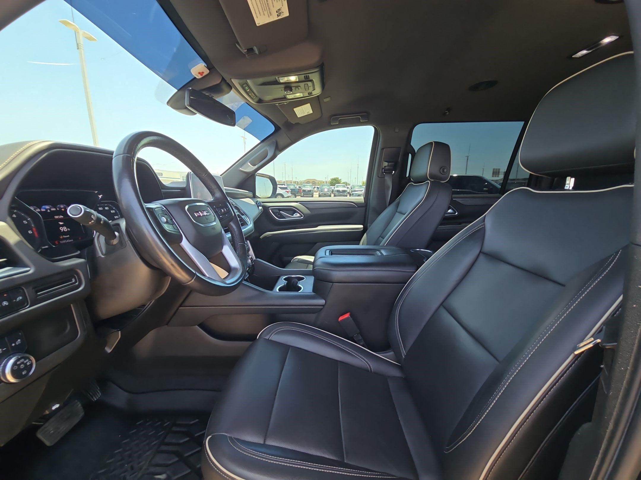 Used 2021 GMC Yukon XL SLT RWD image 15