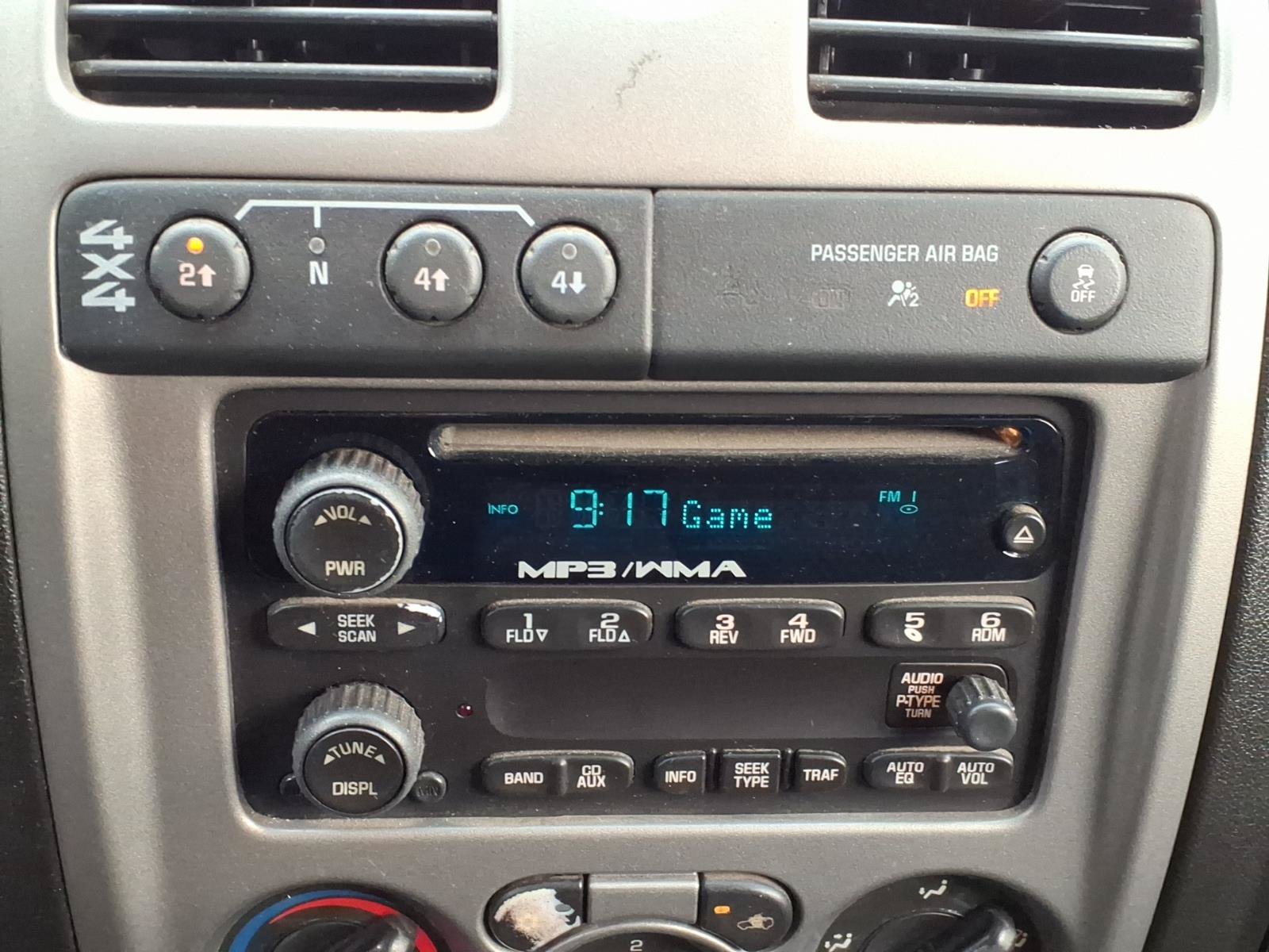 Used 2012 Chevrolet Colorado LT AWD/4WD image 14