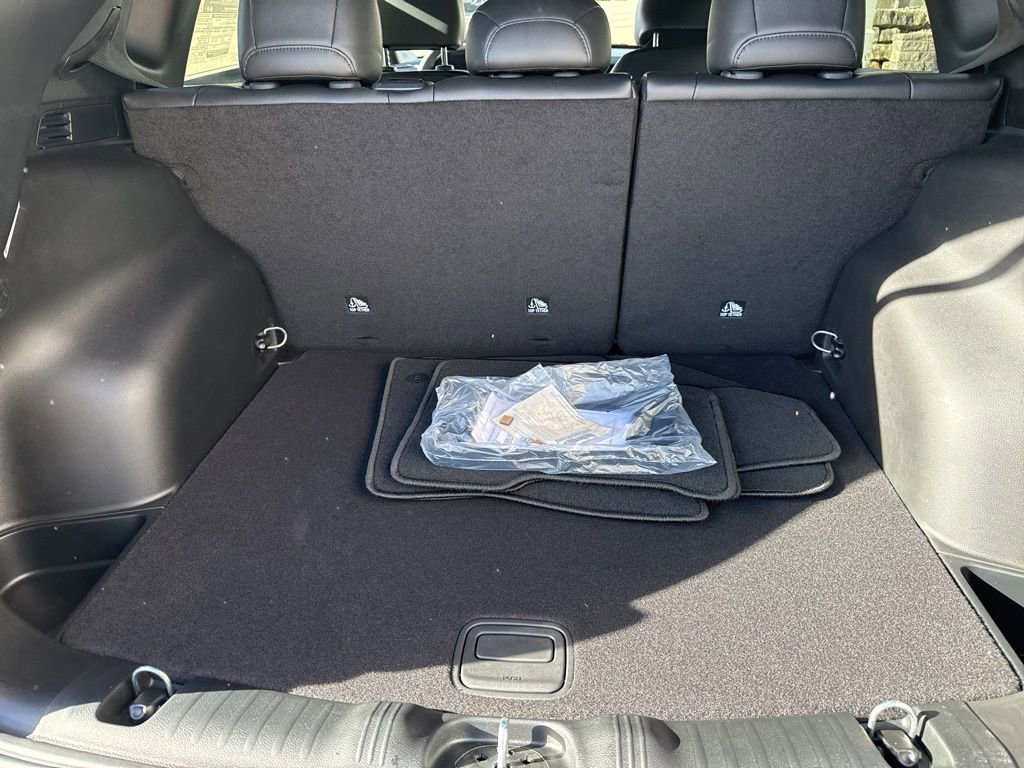 New 2026 Jeep Compass Latitude image 27