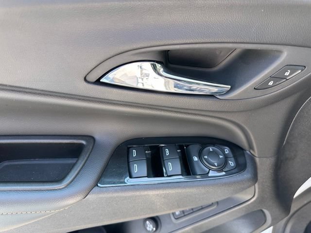 Used 2024 Chevrolet Equinox Premier w/ LPO, Floor Liner Package AWD/4WD image 13