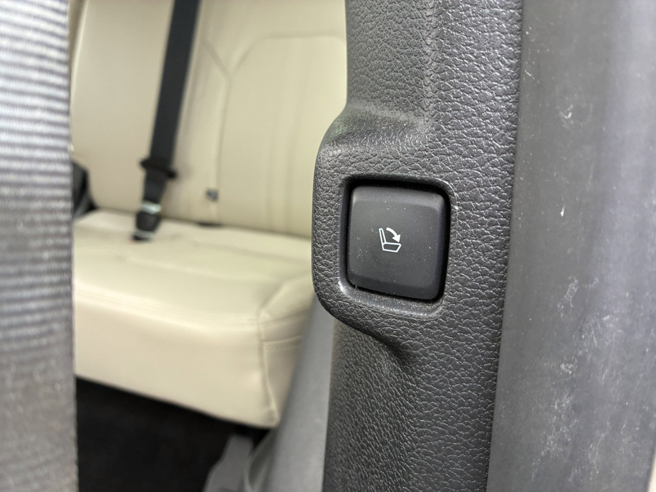 Used 2019 Ford Expedition Platinum image 40