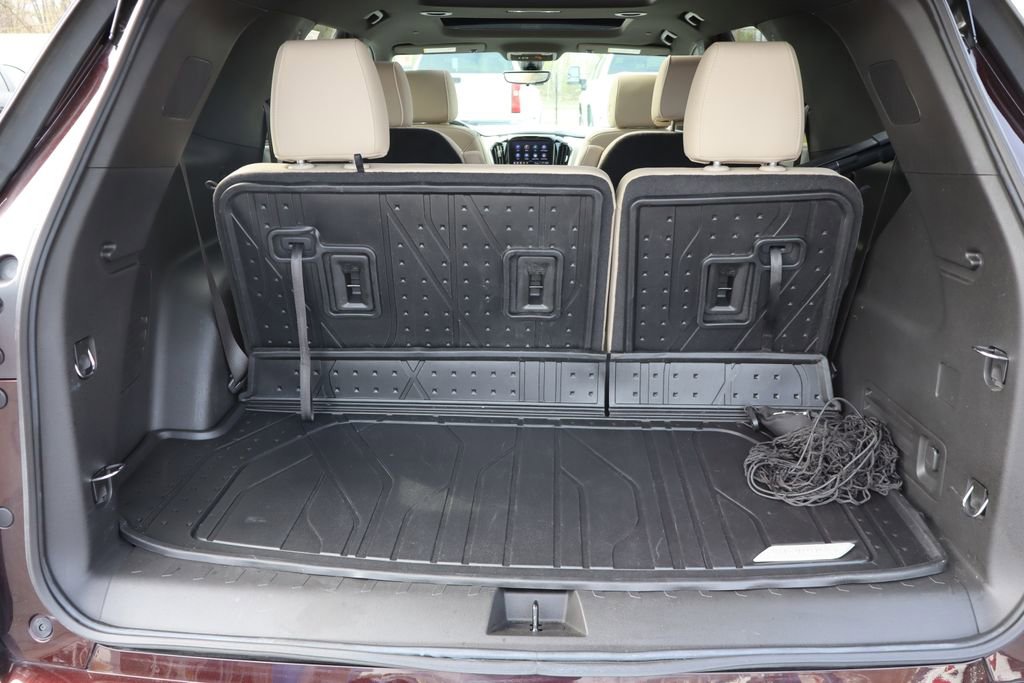 Used 2023 Chevrolet Traverse Premier w/ LPO, Floor Liner Package image 29